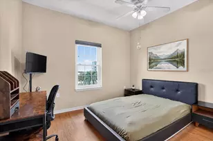100 4th Ave S, Saint Petersburg, FL 33701 - Photo 12