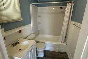 310 Spring Ct, Clearwater, FL 33755 - Photo 4