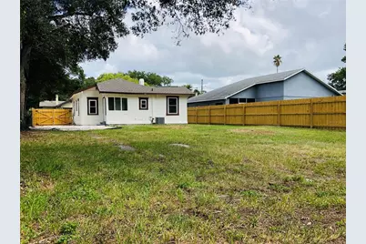 908 Vine Avenue, Clearwater, FL 33755 - Photo 26