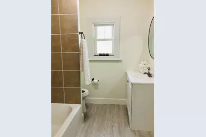 908 Vine Avenue, Clearwater, FL 33755 - Photo 22