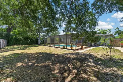 5825 20th Avenue S, Gulfport, FL 33707 - Photo 4