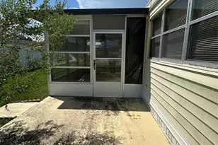 37528 Attica Ave, Zephyrhills, FL 33542 - Photo 10