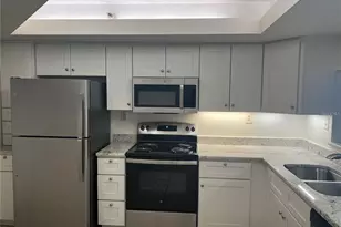 690 Island Way, Clearwater, FL 33767 - Photo 2