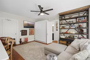 130 4th Ave N, Saint Petersburg, FL 33701 - Photo 8