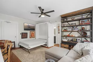 130 4th Ave N, Saint Petersburg, FL 33701 - Photo 8