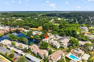 13405 Pinelake Way, Tampa, FL 33618 - Photo 4