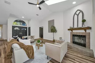 802 Centerwood Dr, Tarpon Springs, FL 34688 - Photo 14