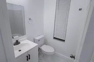 927 Lakewood Ave, Tampa, FL 33613 - Photo 10
