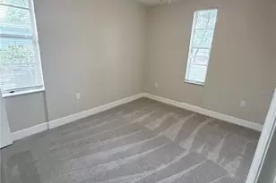 927 Lakewood Ave, Tampa, FL 33613 - Photo 6