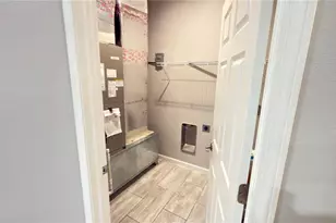 2736 W Spruce St, Tampa, FL 33607 - Photo 20