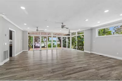 904 Bayshore Drive, Tarpon Springs, FL 34689 - Photo 6