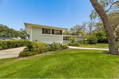 904 Bayshore Drive, Tarpon Springs, FL 34689 - Photo 48