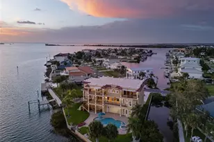 3236 Gulf Winds Cir, Hernando Beach, FL 34607 - Photo 2