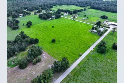3984 Dixiana Drive, Bowling Green, FL 33834 - Photo 14