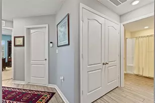 8951 Southern Charm Cir, Brooksville, FL 34613 - Photo 20