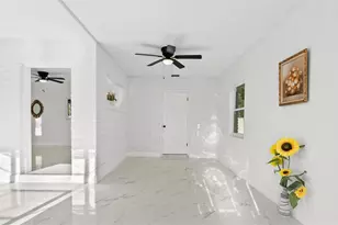 310 Country Club Dr, Oldsmar, FL 34677 - Photo 6