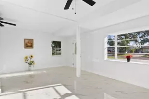310 Country Club Dr, Oldsmar, FL 34677 - Photo 10