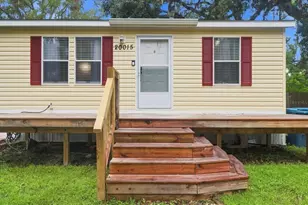 20015 Ruth St, Brooksville, FL 34601 - Photo 2