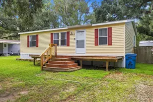 20015 Ruth St, Brooksville, FL 34601 - Photo 1