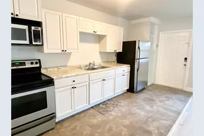 2343 8th Street S, Saint Petersburg, FL 33705 - Photo 10