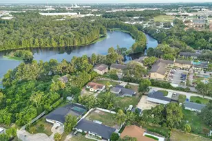 5627 Oakland Dr, Tampa, FL 33617 - Photo 42