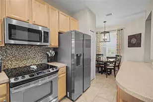 2145 Park Crescent Dr, Land O Lakes, FL 34639 - Photo 6