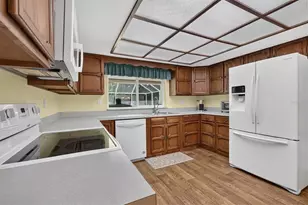 2178 Marquita Dr, Dunedin, FL 34698 - Photo 6