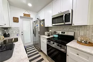 421 Virginia Ave, Madeira Beach, FL 33708 - Photo 10