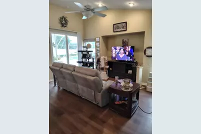 811 Sand Ridge Drive, Valrico, FL 33594 - Photo 16