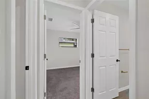 1006 Saxon Ct, Brandon, FL 33510 - Photo 32