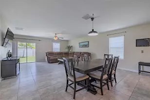 16712 Myrtle Sand Dr, Wimauma, FL 33598 - Photo 12