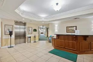 13941 Clubhouse Dr, Tampa, FL 33618 - Photo 70