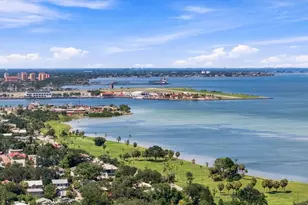 135 24th Ave SE, Saint Petersburg, FL 33705 - Photo 44