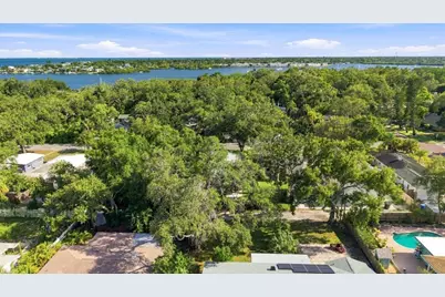 135 24th Avenue SE, Saint Petersburg, FL 33705 - Photo 50
