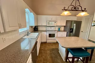 2220 Spanish Dr, Clearwater, FL 33763 - Photo 18