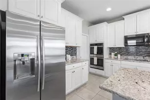 16159 Monterey Greens Cir, Tampa, FL 33647 - Photo 20