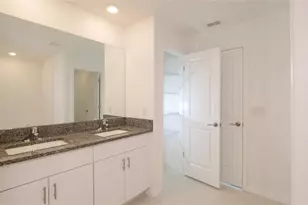 10069 Branching Ship Trce, Wesley Chapel, FL 33545 - Photo 24