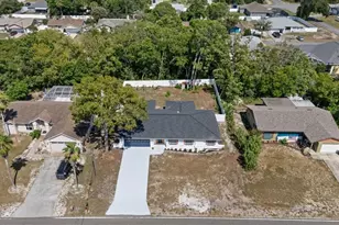 12018 Linden Dr, Spring Hill, FL 34608 - Photo 44