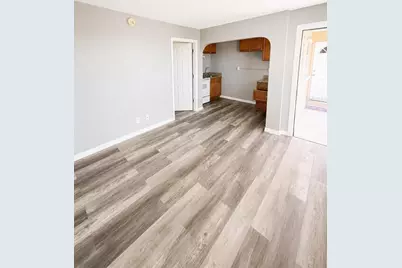 2025 7th Street S #6, Saint Petersburg, FL 33705 - Photo 2