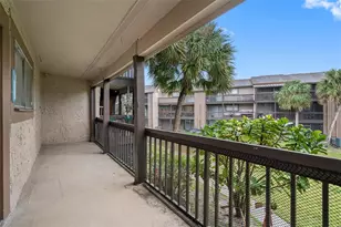 6338 Newtown Cir, Tampa, FL 33615 - Photo 8