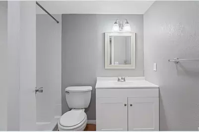 6338 Newtown Circle #38B4, Tampa, FL 33615 - Photo 18