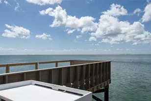7430 Sunshine Skyway Ln S, Saint Petersburg, FL 33711 - Photo 46