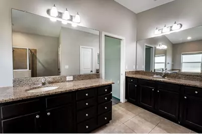 34424 Blue Ash Court, Wesley Chapel, FL 33545 - Photo 14
