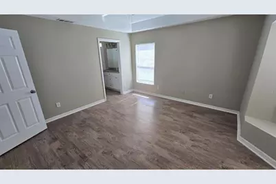 32440 Spring Corral Court, Wesley Chapel, FL 33545 - Photo 8