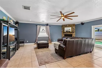 1009 Coolwood Place, Brandon, FL 33511 - Photo 4