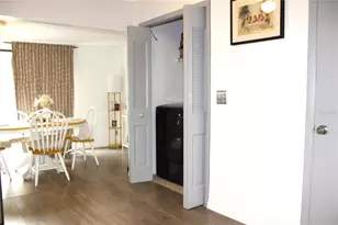 3408 Oak Trail Ct, Tampa, FL 33614 - Photo 20
