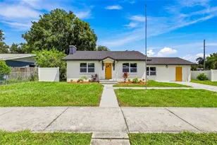 38947 5th Ave, Zephyrhills, FL 33542 - Photo 1