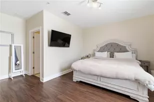 628 Cleveland St, Clearwater, FL 33755 - Photo 12