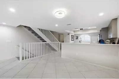 751 Pinellas Bayway  S #19, Tierra Verde, FL 33715 - Photo 12