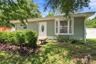 3426 Riverview Dr, Tampa, FL 33604 - Photo 1